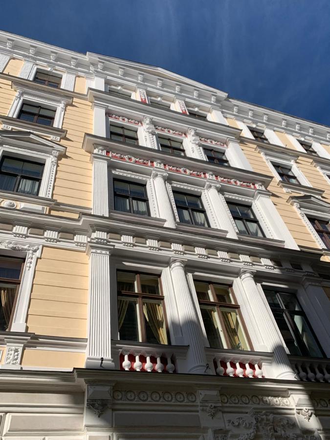 Dandelion Apartment Vecpilsetas Ryga Zewnętrze zdjęcie